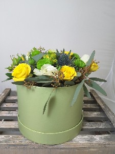 Rose & Thistle Hat Box Arrangement